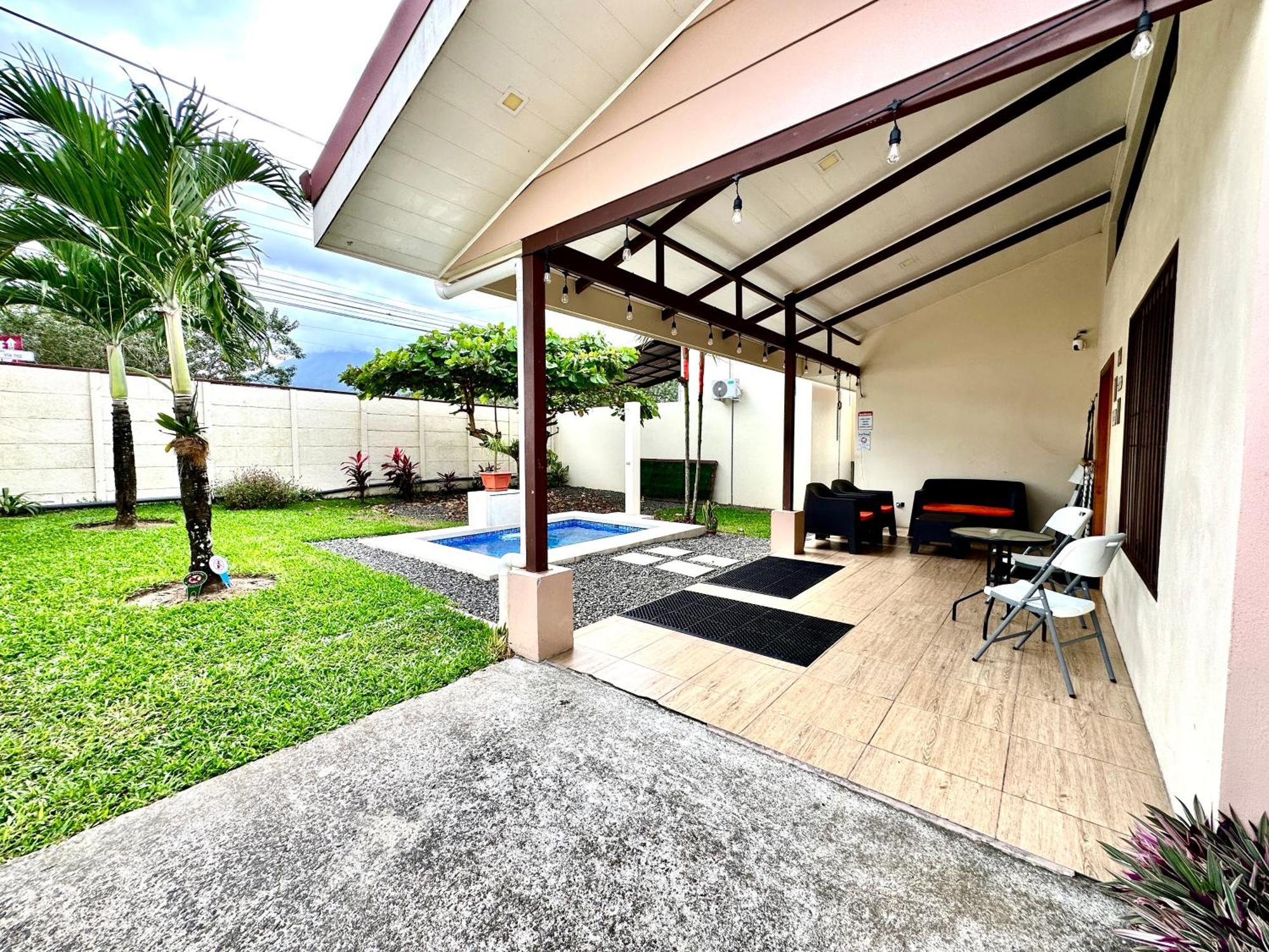 Oasis Arenal Villa Pool & Arenal Volcano View La Fortuna Exterior photo
